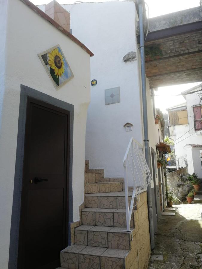 Casa- Vacanza Giro' - C2A6Peu3Ow Aieta Bagian luar foto